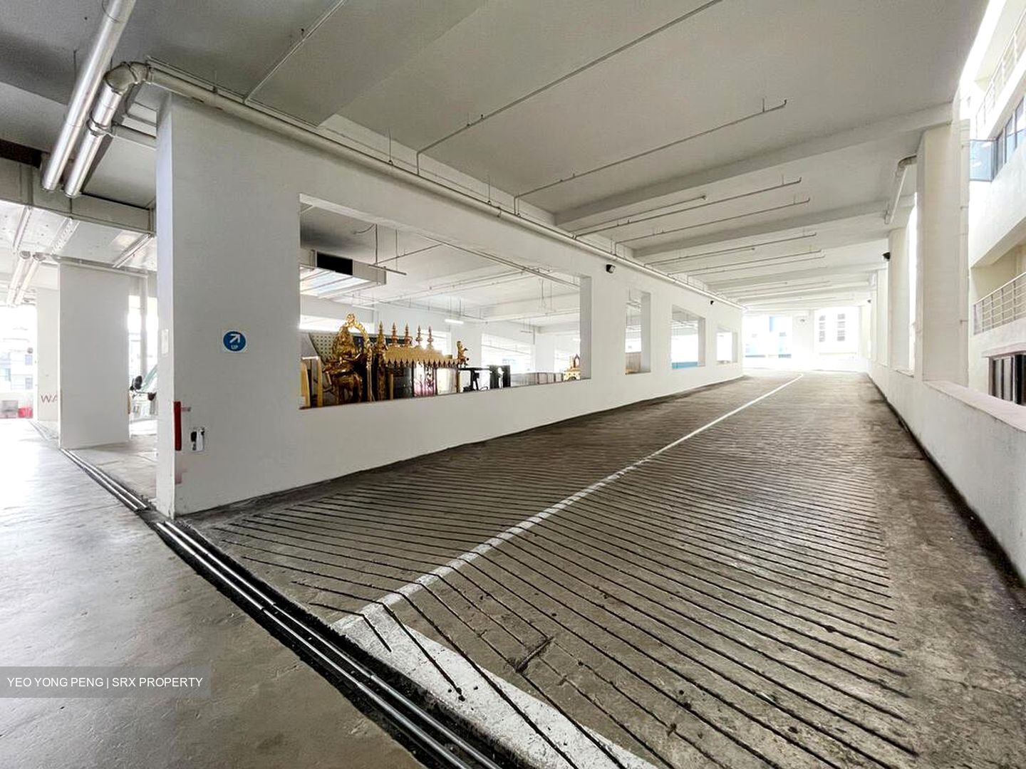 North Point Bizhub (D27), Factory #500956701